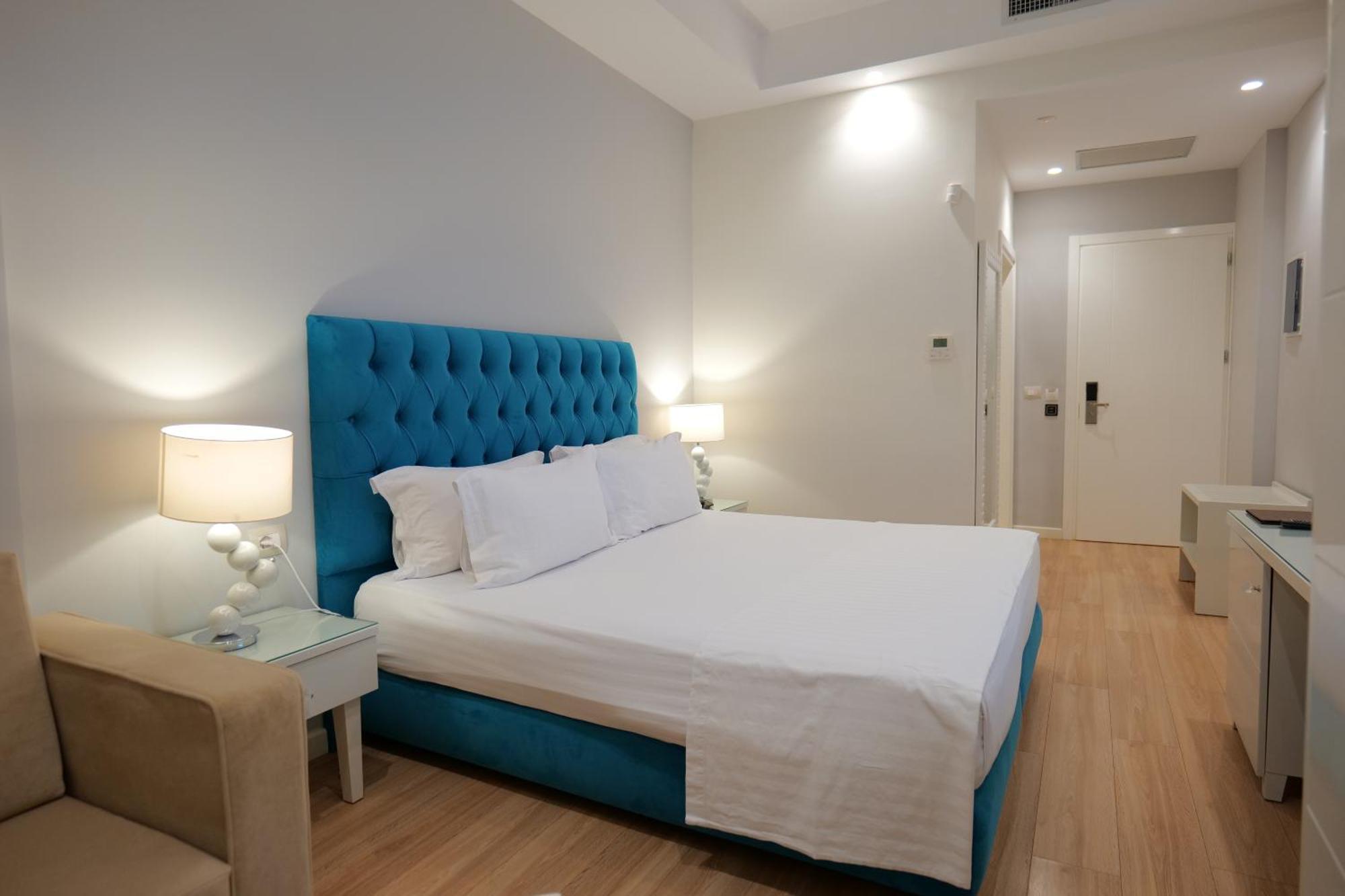 Hotel Luxury Ксаміл Екстер'єр фото