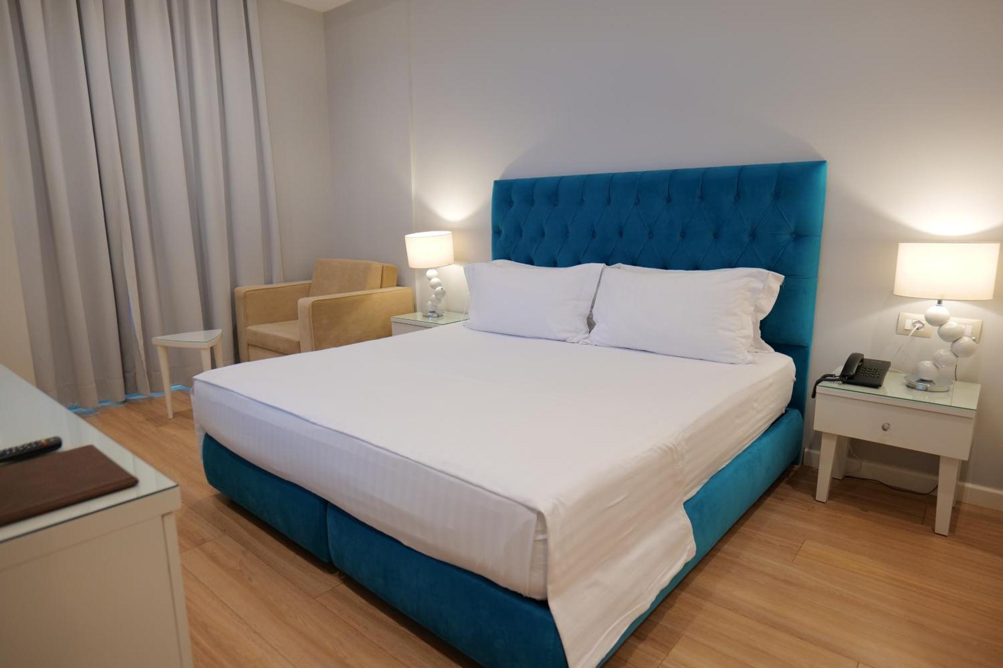 Hotel Luxury Ксаміл Номер фото