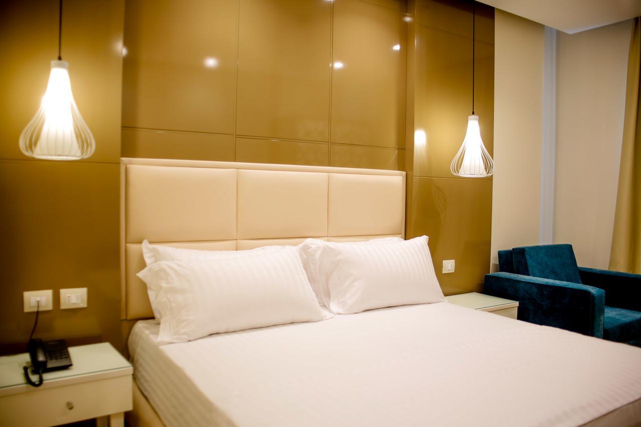 Hotel Luxury Ксаміл Екстер'єр фото